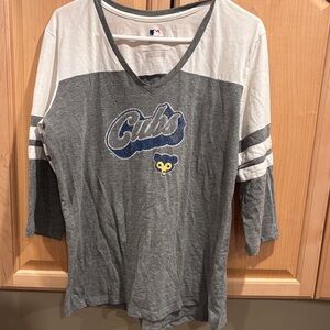 Gray and White Womens Cubs Shirt